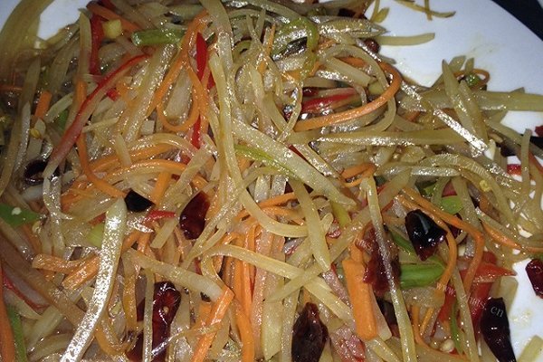 家常酸辣土豆丝