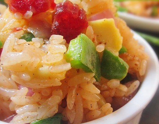 黑椒芝士腊肠饭
