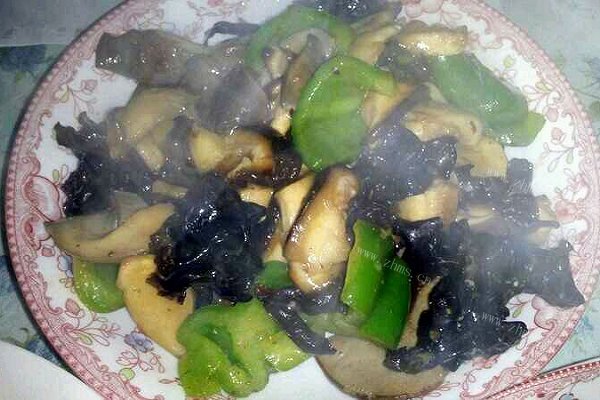 家常炒三菌