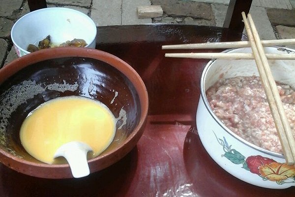 鸡蛋饺子