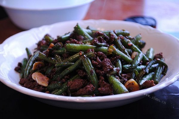牛肉末炒豆角