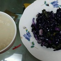 紫甘蓝炒黄瓜生菜
