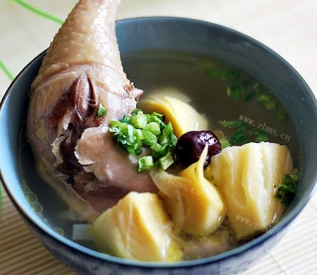 滋补冬笋母鸡汤