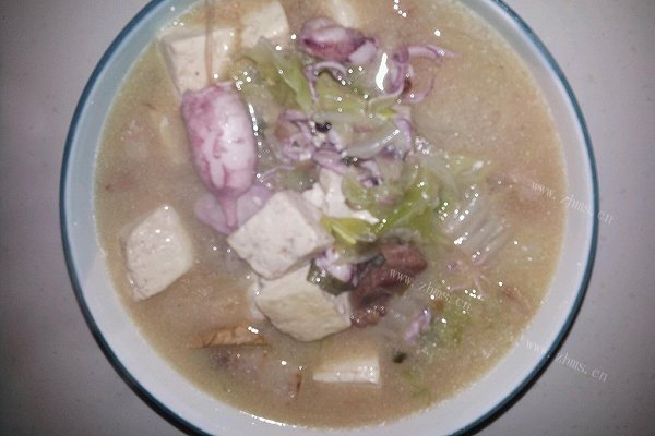 鲜美的比管炖豆腐