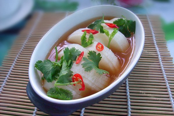 高汤蒸萝卜