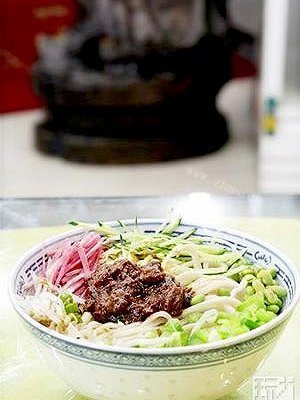 炸酱凉面