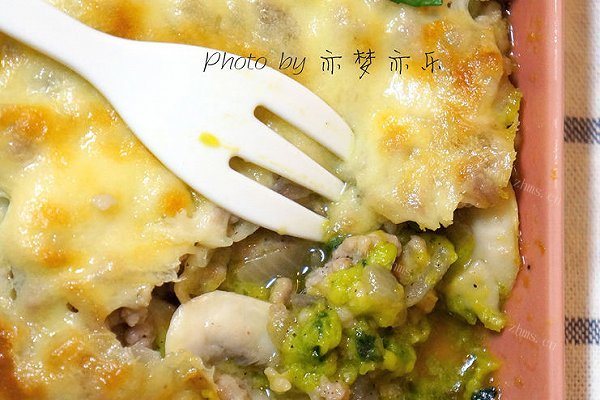 芝士肉末焗南瓜泥