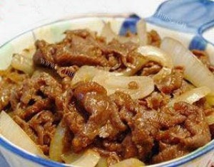 好吃的洋葱炖牛肉