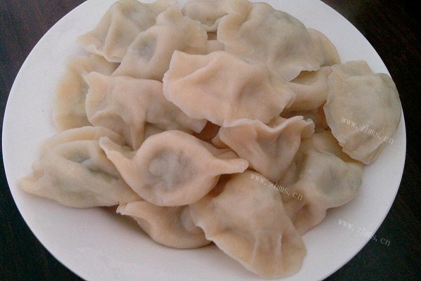 韭菜猪肉馅饺子