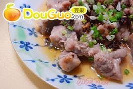 美味的豉汁蒸排骨