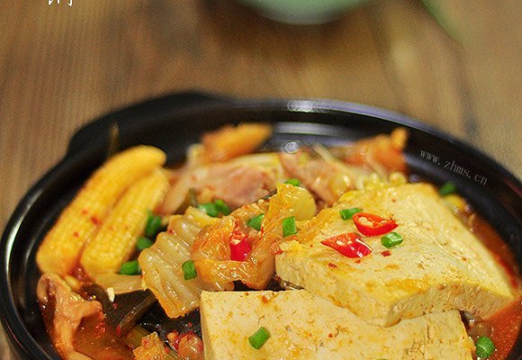 豆腐泡菜锅