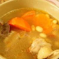 苦瓜黄豆炖鸡汤