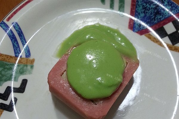 肉冻沙拉配绿瓜酱（西餐前菜）
