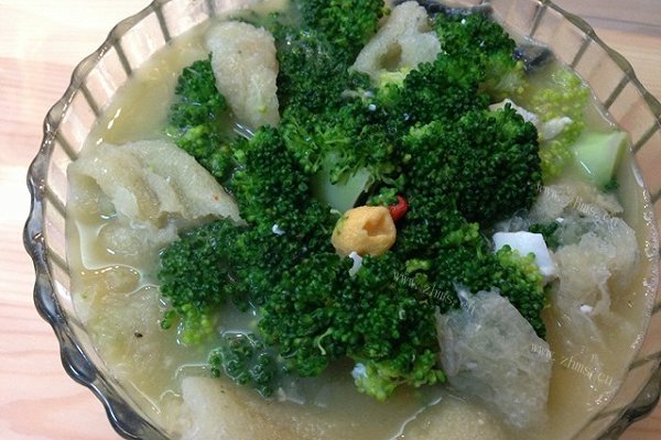 上汤竹荪西兰花