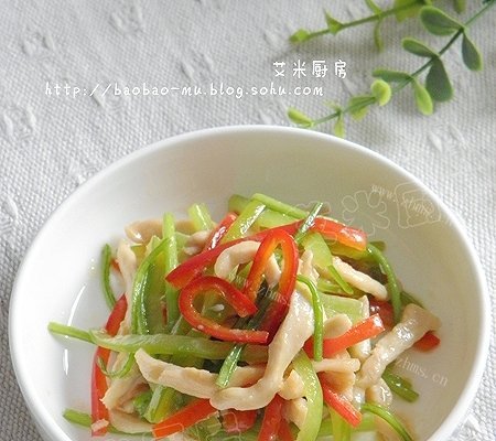 家常香辣鸡丝