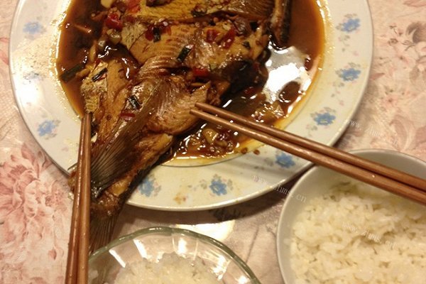 红烧红烧鳊鱼
