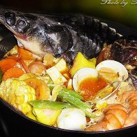 美味鲟鱼八珍锅