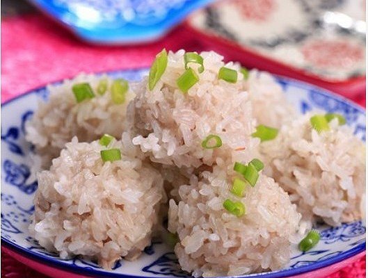 个个饱满：珍珠丸子