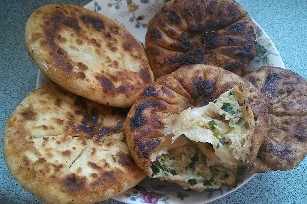 猪肉韭菜馅饼