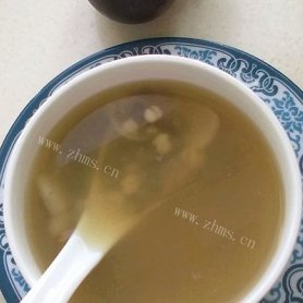 时尚绿豆薏米汤