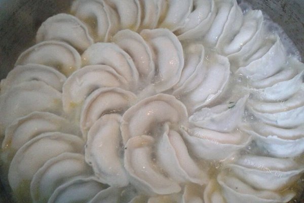 家常生煎水饺