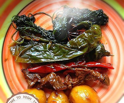 家常牛肉辣椒酱菜