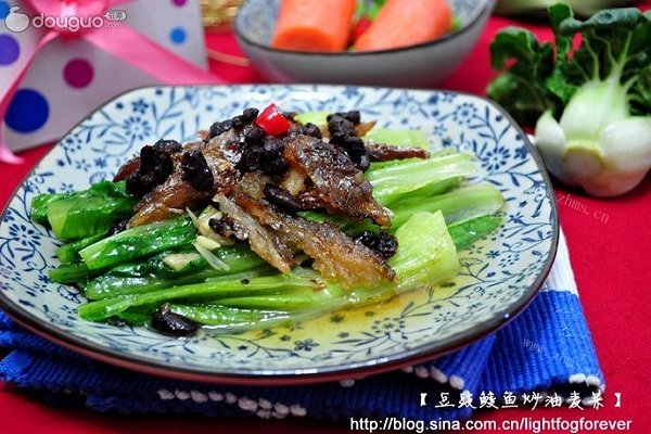 豆豉鲮鱼油麦菜