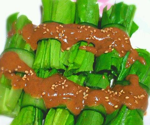 美味麻酱油麦菜
