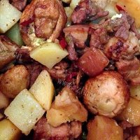 土豆焖五花肉