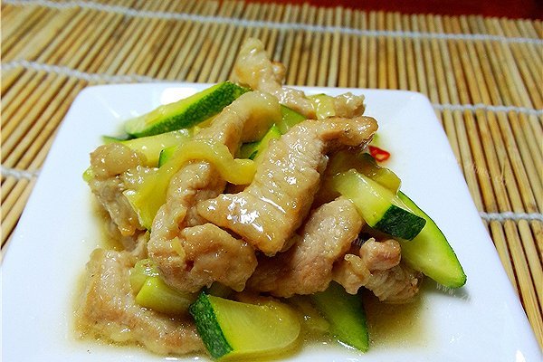 家常南瓜肉丝