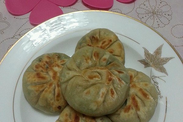 美味韭菜馅饼