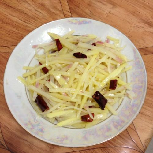 凉拌土豆丝