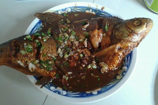 红烧鳊鱼