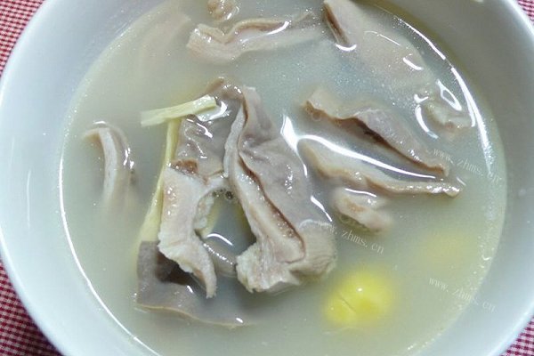 白果腐竹猪肚汤