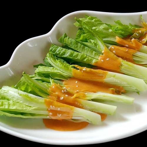 香喷喷的蚝油生菜