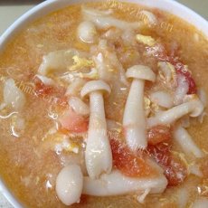 西红柿白玉菇面疙瘩汤