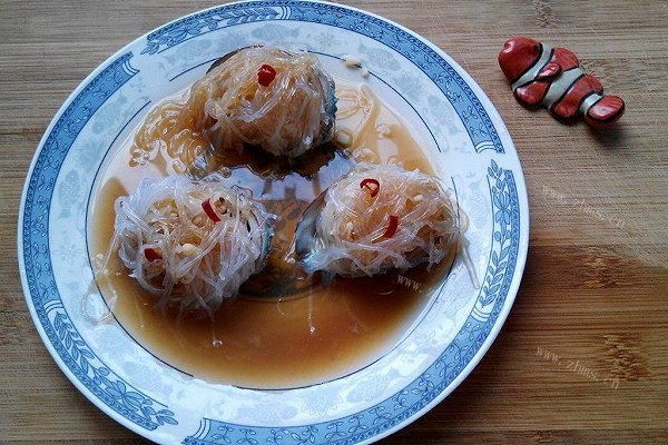 蒜蓉粉丝蒸鲍鱼