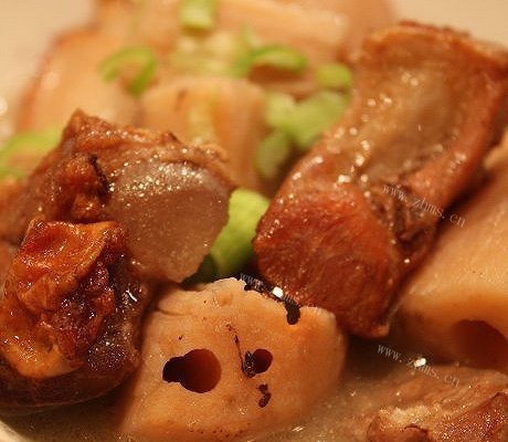 排骨炖莲藕