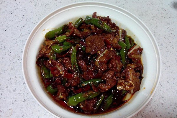 美味干锅猪脆骨