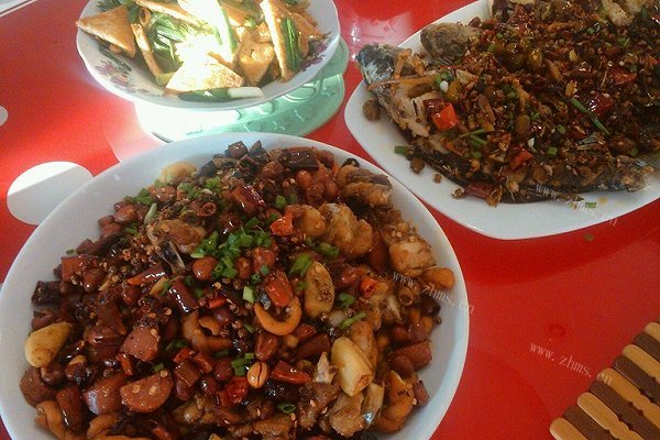 家常辣子鸡丁