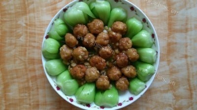 自炸小肉丸