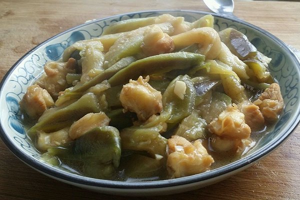 茄子烧鸡软骨