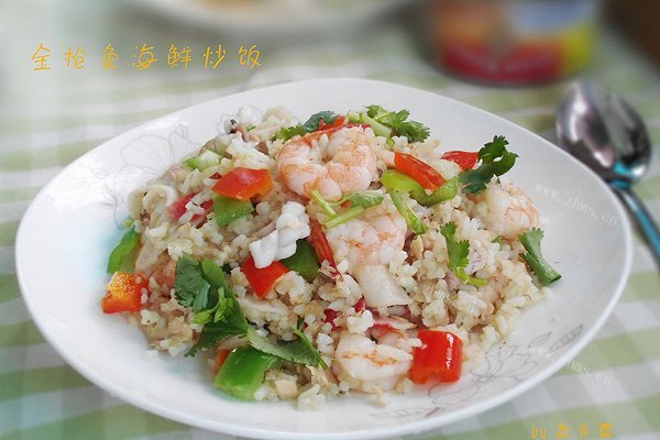 金枪鱼海鲜炒饭
