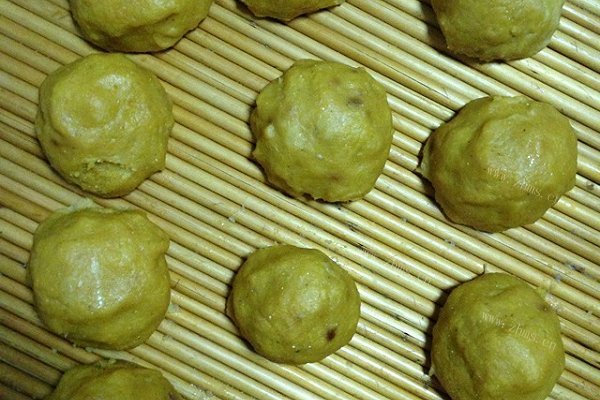 薯香小窝头