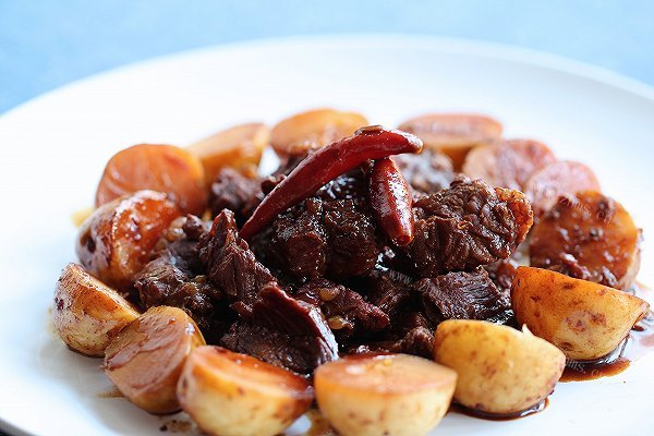 「简单易学」土豆烧牛肉
