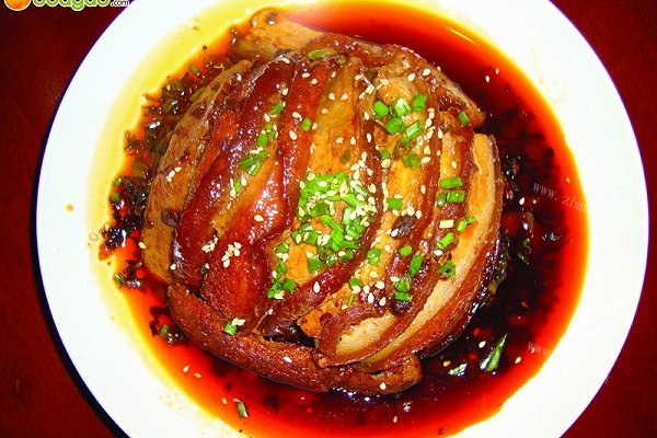 家常干菜扣肉