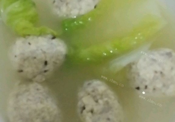 家常豆腐丸子白菜汤