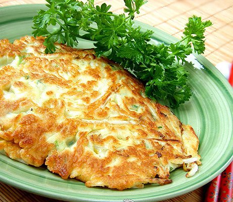 自制酥脆豆芽煎饼