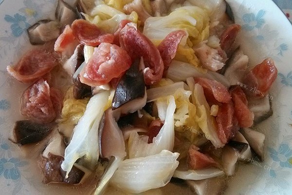 自制腊肉香菇娃娃菜