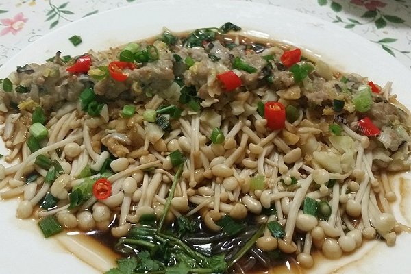 肉沫粉丝蒸金针菇